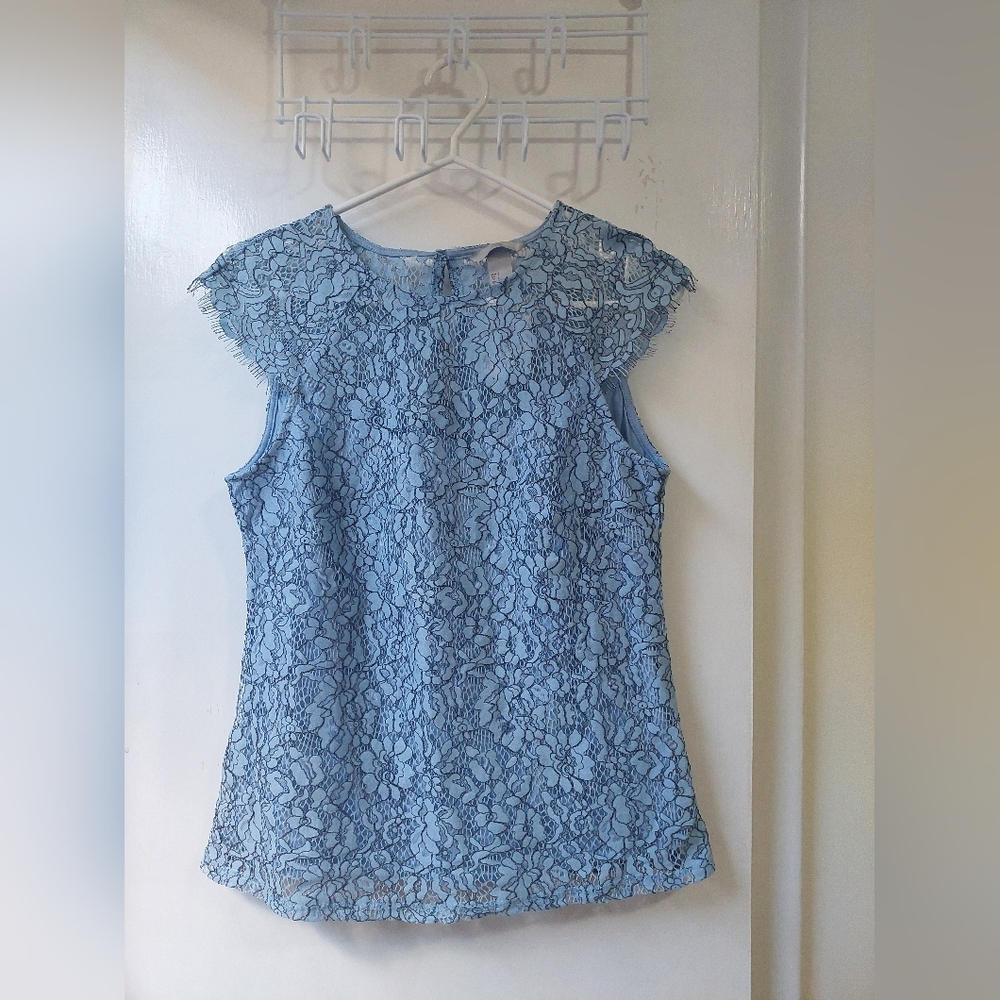 H&M Light Blue Lace Cap Sleeve Blouse Elegant- Small- Brand New With Tag.